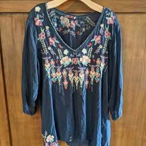 Johnny Was Navy Embroidered Tunic Blouse (damaged, see details)
